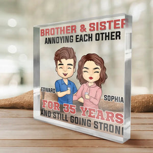 Le bonheur, c'est voir son frère ou sa sœur sourire - Plaque acrylique carrée personnalisée pour famille - Cadeau pour frères et sœurs