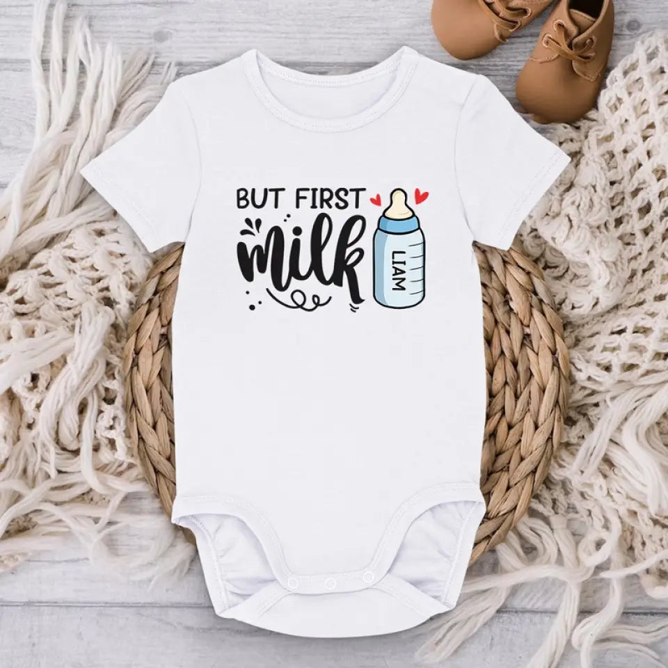 Mais d'abord le lait - Body bébé personnalisé pour toute la famille - Cadeau de fête des mères, de baby shower, pour la première maman