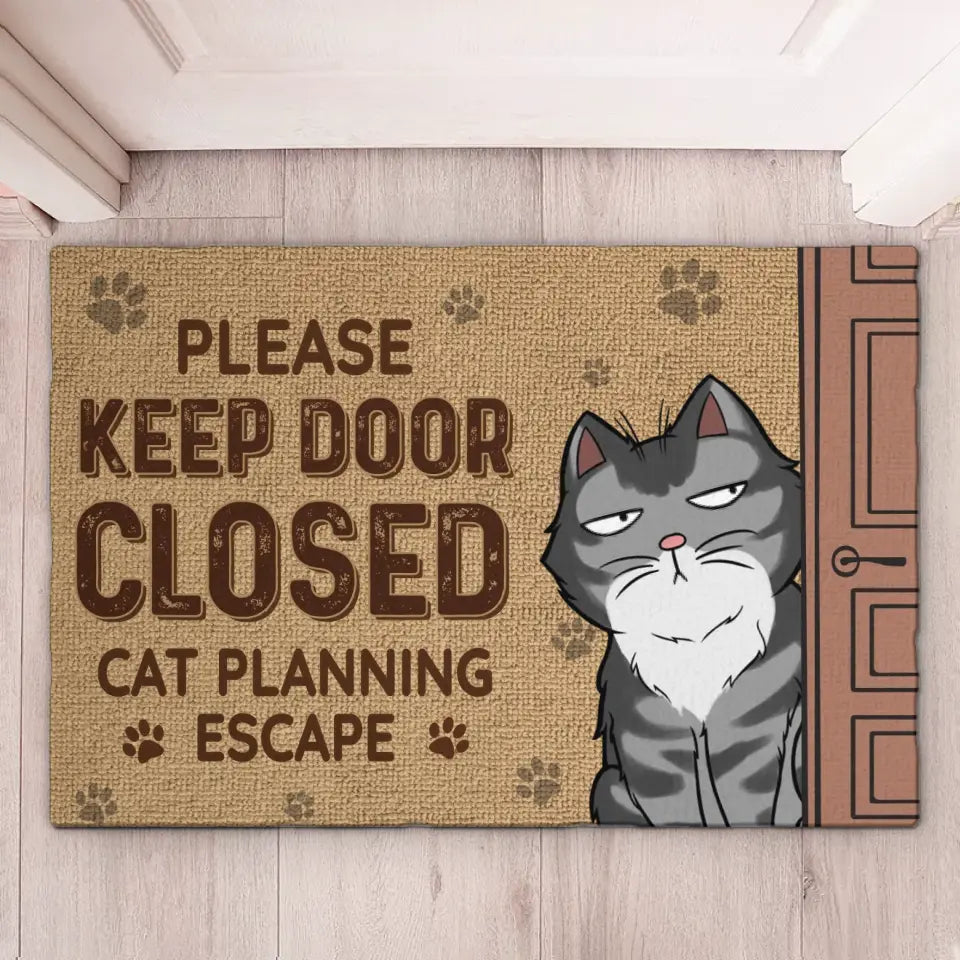 Gardez la porte fermée, chat qui planifie une évasion ! Tapis décoratif personnalisé pour la maison, motif chat ! Cadeau de pendaison de crémaillère pour les propriétaires et les amoureux des animaux.