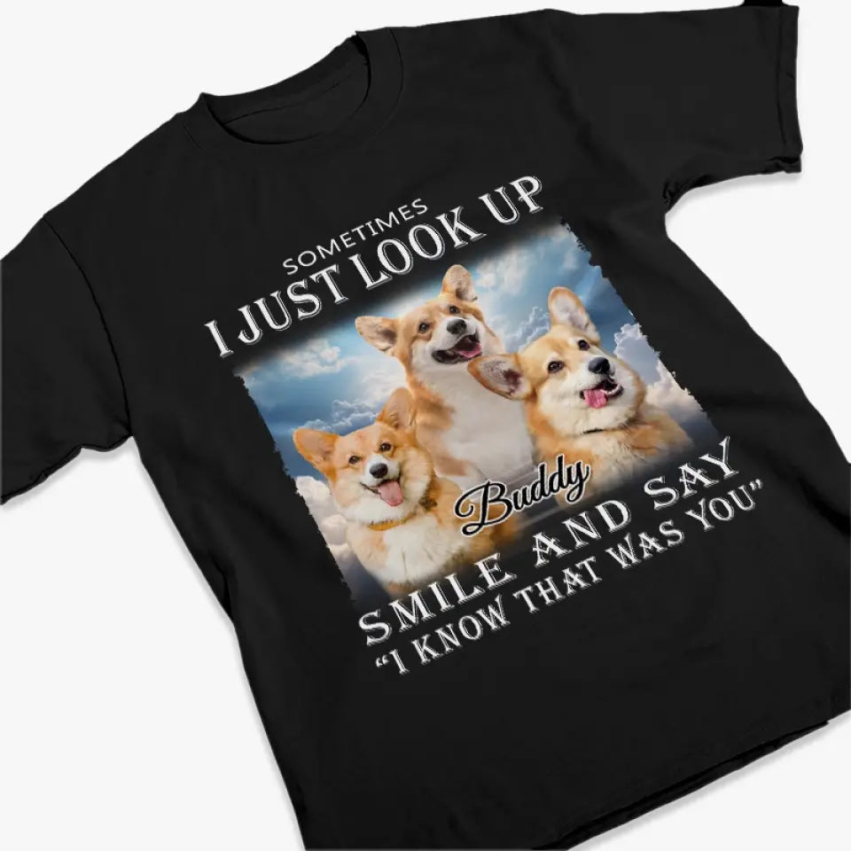Photo personnalisée : votre souvenir est un compagnon constant - T-shirt unisexe personnalisé, sweat à capuche, sweat-shirt - Cadeau de condoléances pour les propriétaires et les amoureux des animaux