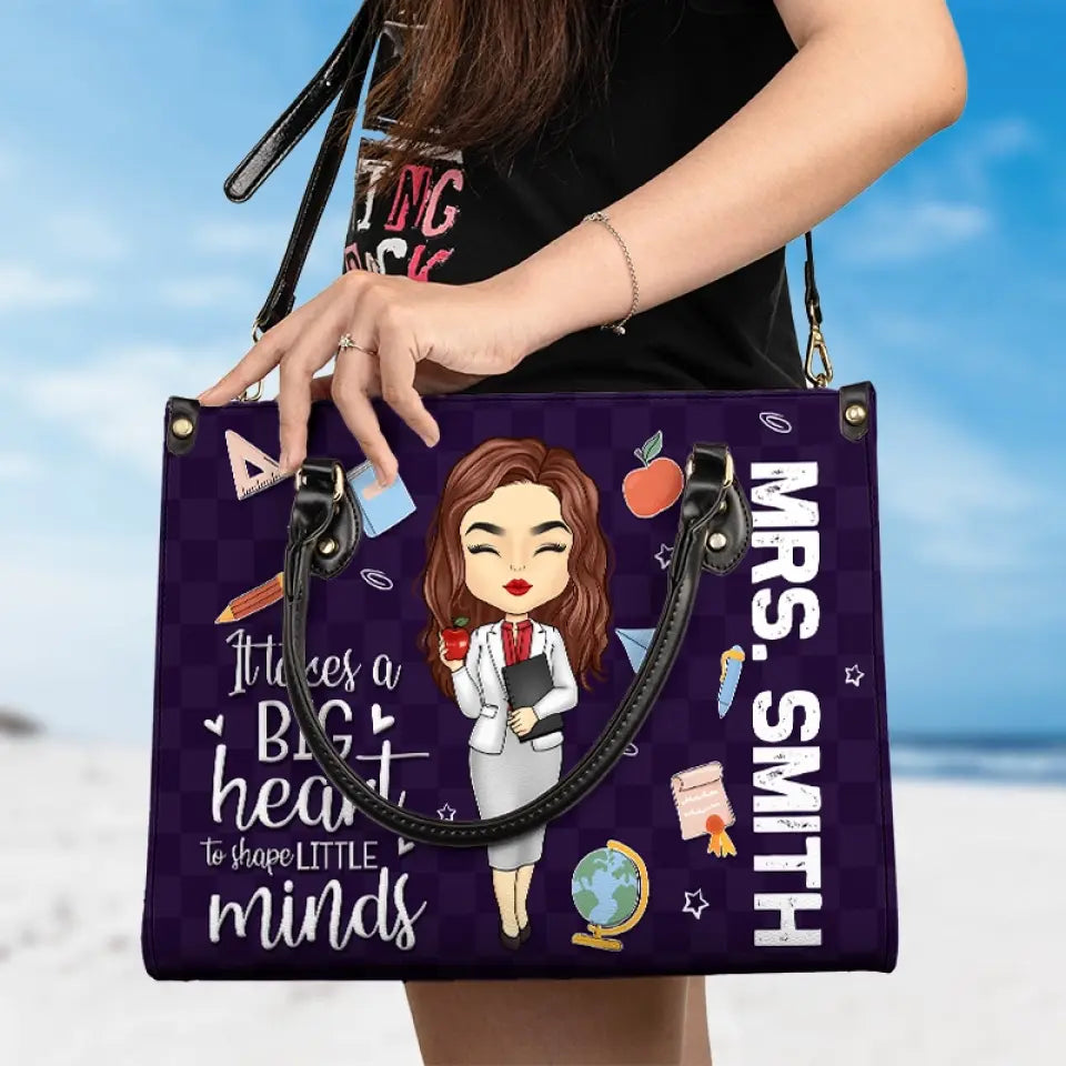 Enseigner, c'est travailler avec le cœur - Sac à main en cuir personnalisé pour enseignant - Cadeau pour enseignant