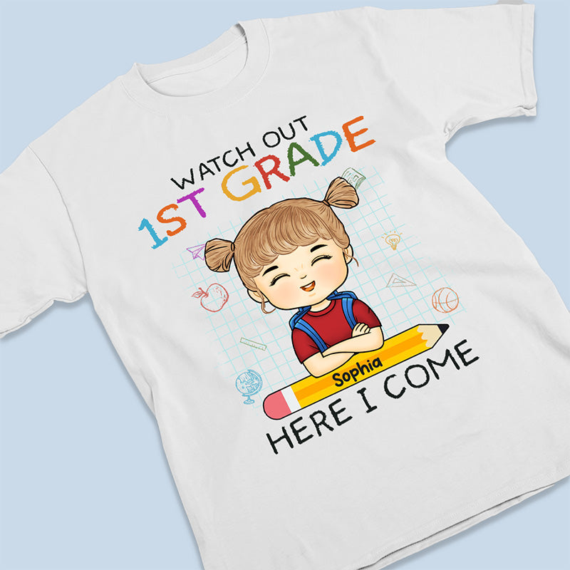 Attention, maternelle, j'arrive ! T-shirt enfant personnalisé ! Cadeau pour enfant, cadeau de rentrée scolaire