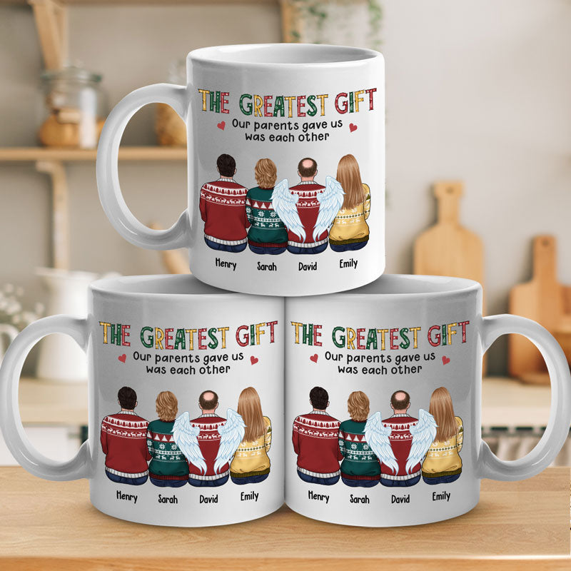 Le plus beau cadeau que nos parents nous ont offert, c'était l'un à l'autre - Tasse personnalisée familiale - Cadeau de Noël pour frères et sœurs