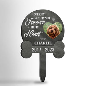 Photo personnalisée « Vos empreintes restent dans mon cœur » – Piquet de jardin personnalisé en acrylique – Cadeau de condoléances pour les propriétaires et les amoureux des animaux