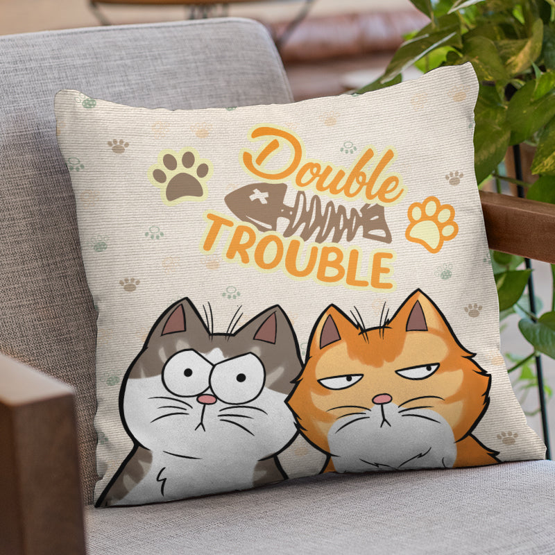 Coussin personnalisé pour chat « Trouble Makers » – Cadeau pour propriétaires et amoureux des animaux