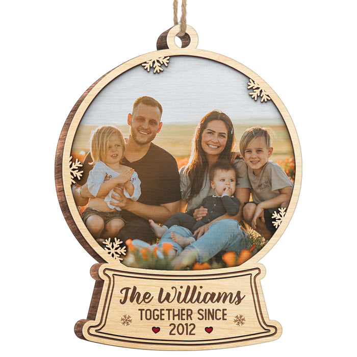 Famille ensemble depuis - Boule à neige personnalisée en bois avec photo de Noël - Télécharger une image, cadeau pour la famille, cadeau de Noël