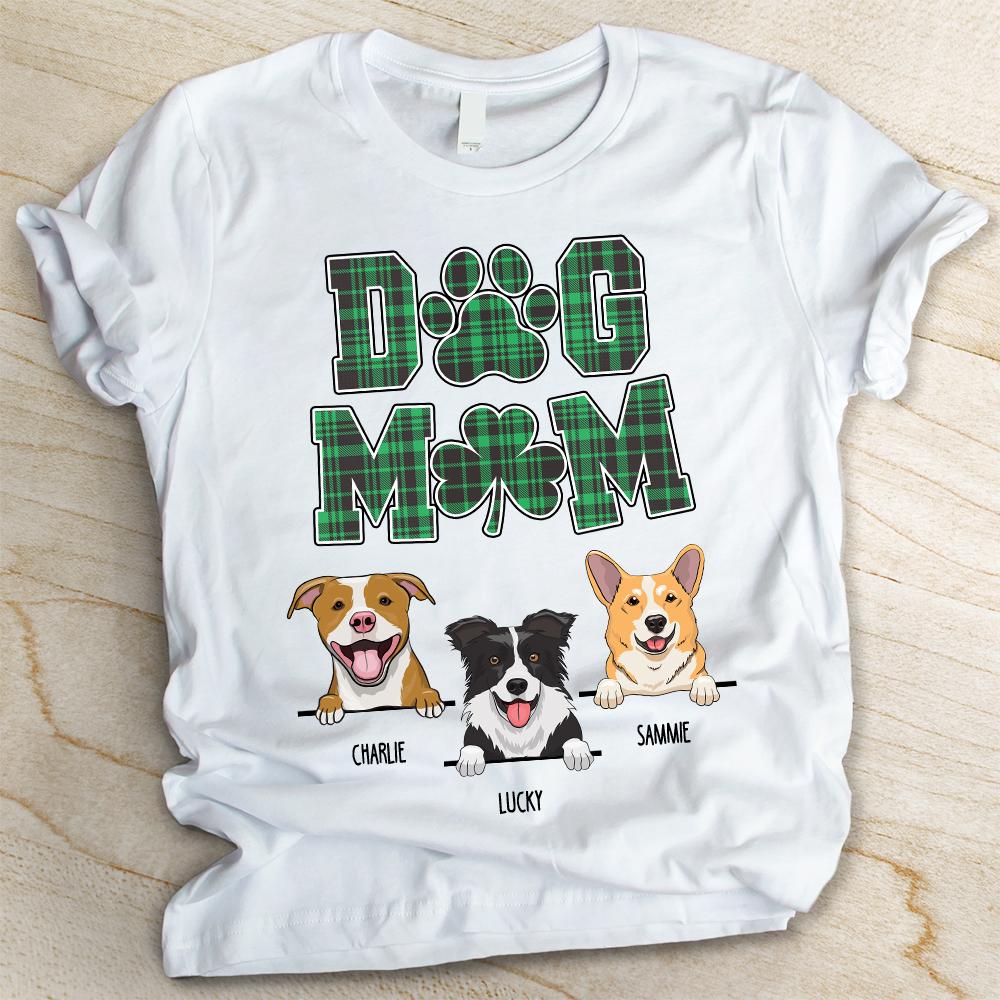 St Patrick's Day - Dog Mom - Personalized Custom Unisex T-shirt.
