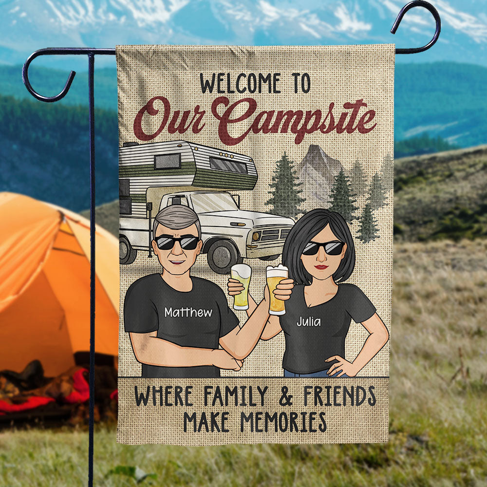 Bienvenue sur notre camping vintage - Drapeau personnalisé - Cadeau pour les amateurs de camping