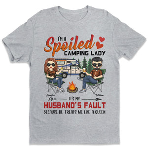 Je suis une campeuse gâtée - T-shirt, sweat à capuche et sweat-shirt unisexe personnalisé