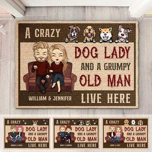 Une folle aux chiens et son homme - Tapis décoratif personnalisé - Cadeau pour les couples, cadeau pour les amoureux des animaux