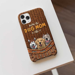 Vivre la vie de maman chien - Cadeau pour maman chien, coque de téléphone personnalisée