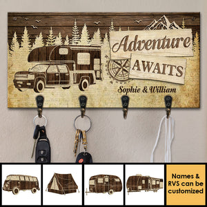 L'aventure nous attend - Porte-clés personnalisé, porte-clés - Cadeau pour couples en camping, mari et femme