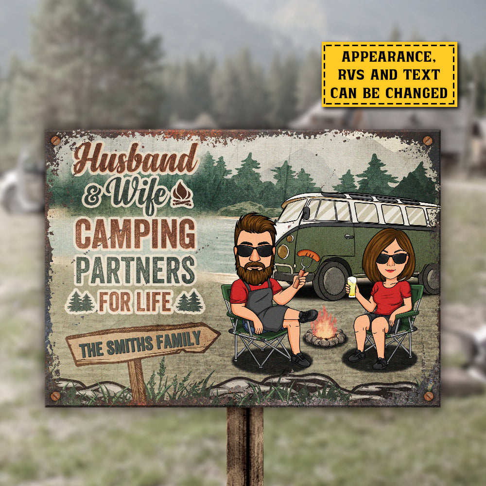 Bébé, allons camper ! Plaque en métal personnalisée ! Cadeau pour les couples, cadeau pour les amateurs de camping.