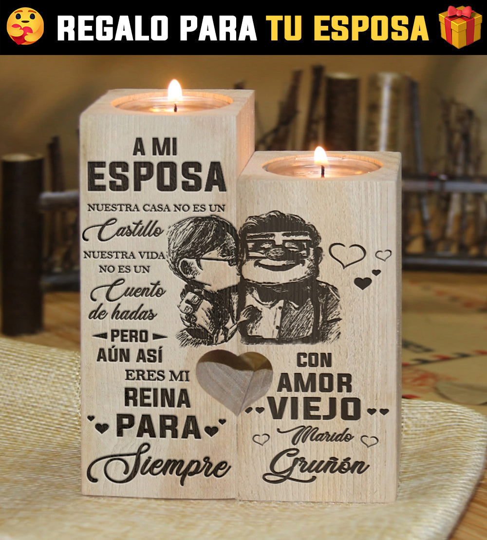 A Mi Esposa Nuestra Casa No Es Un Castillo - Gift For Couples, Candle Holder.
